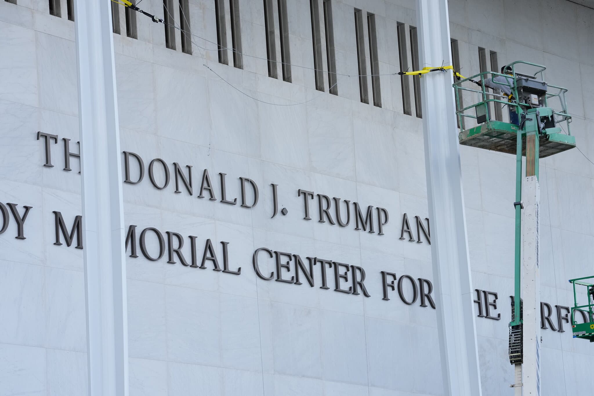 Kennedy Center’s Christmas Eve Jazz Show Canceled After Trump Name Added to Building